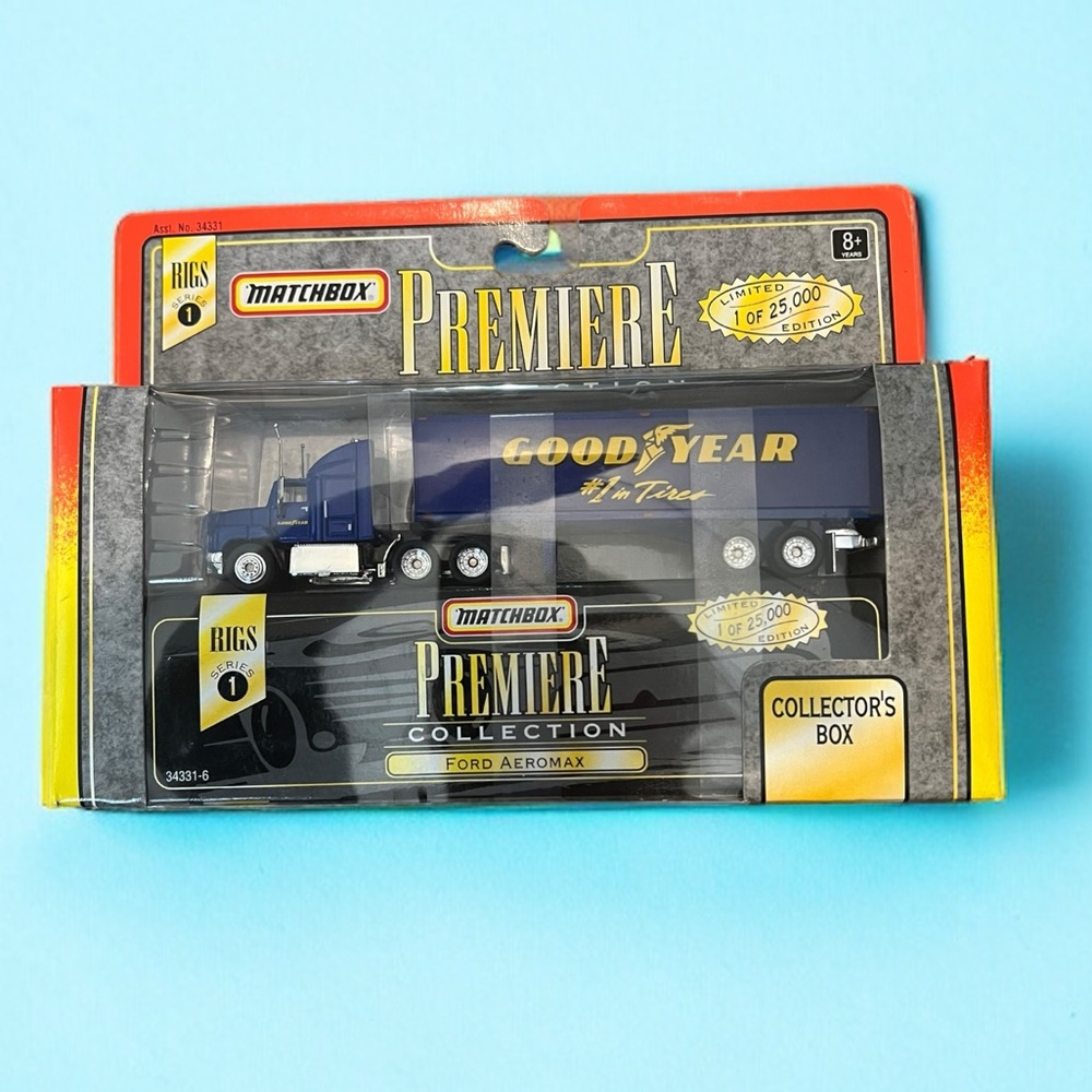 Matchbox Premier Collection Ford Aeromax Goodyear Semi Truck